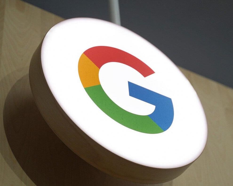 Большинство сотрудников Google будут работать из дома до 2021 года